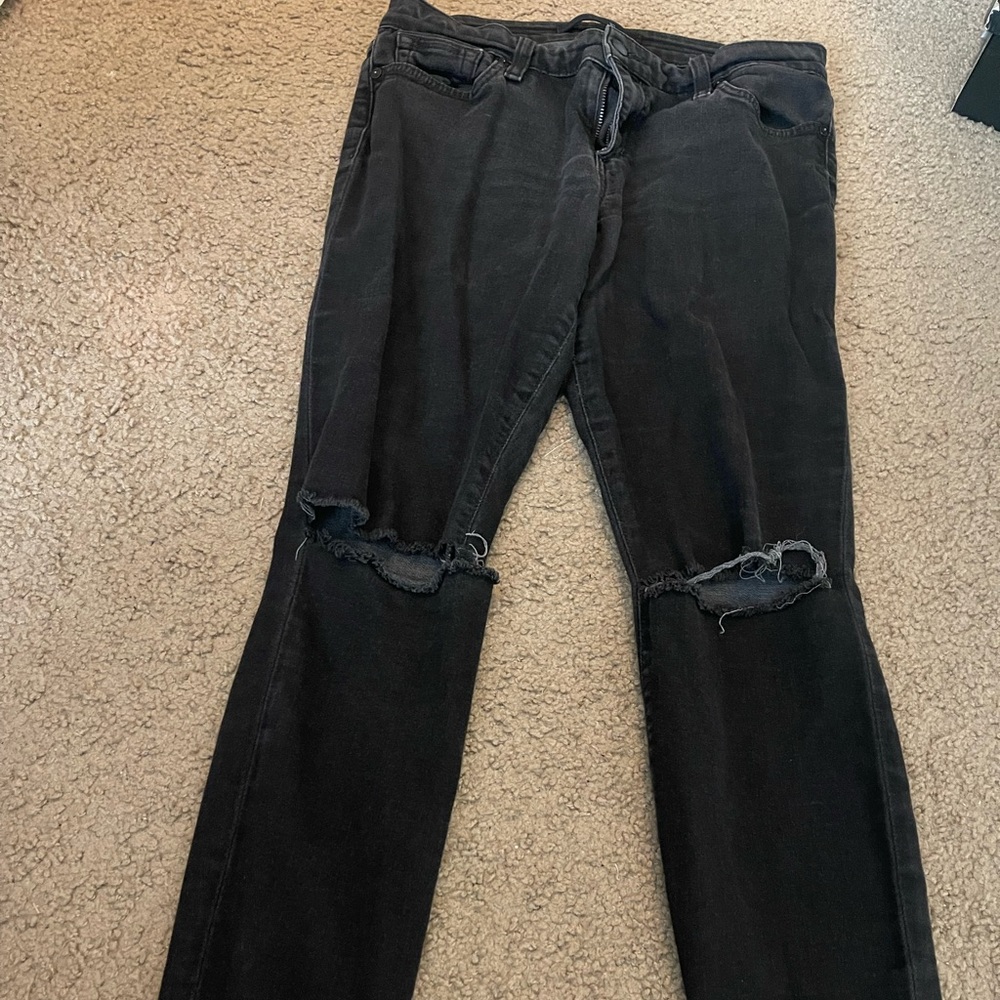Black distressed jeans